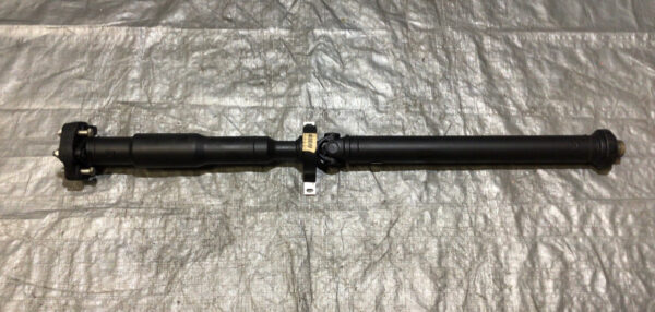 2012-2016 BMW E89 Z4 sDrive28i Driveshaft Assembly / 28k / Automatic / Z4905