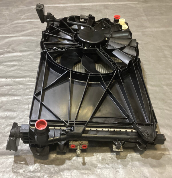 2012-2017 Fiat 500 Abarth Radiator & Cooling Fan / 77K F5017 - Image 2