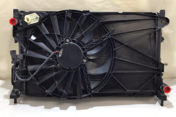 2012-2017 Fiat 500 Abarth Radiator & Cooling Fan / OEM / 92k miles / OEM / F5008