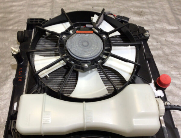 2014-2016 Honda CRZ Radiator w/ Cooling Fans & Overflow Tank / Manual / CZ014 - Image 2