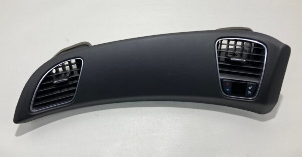 2014-2019 Chevrolet C7 Corvette Black Leather Passenger Dash Pad / Vent / C7005