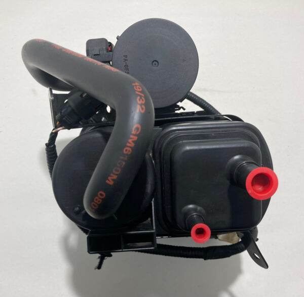 2014-2019 Chevrolet C7 Corvette OEM Fuel Vapor Canister / 54K C7005 - Image 2