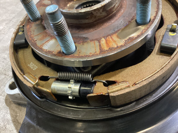 2014-2019 Chevrolet C7 Corvette Passenger Rear Knee Spindle Hub w/ Control Arms / 54K C7005 - Image 5