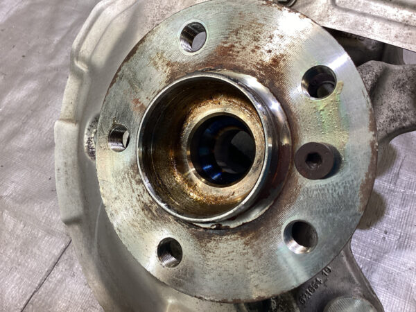 2014-2019 Mini Cooper F56 Passenger Front Spindle Hub w/ Control Arm / 96K R3011 - Image 4