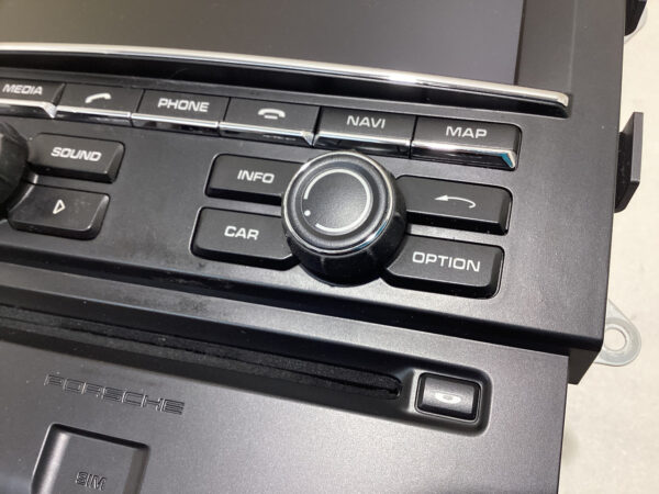 2015-2016 Porsche Macan Radio Head Unit Touch Screen w/ Navigation / 95B03596305 / PM004 - Image 3