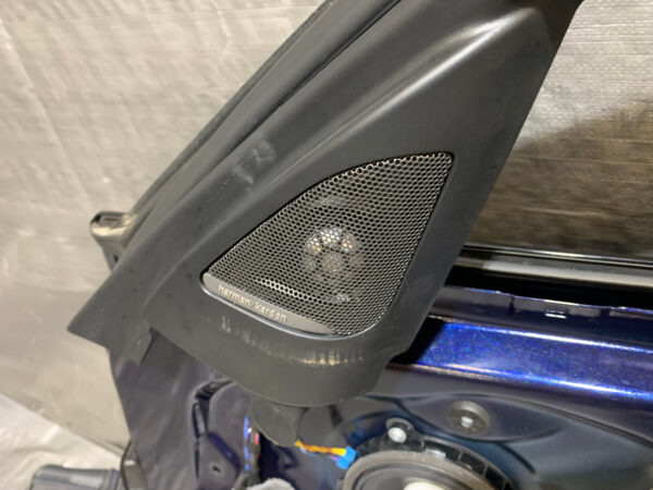 2015-2018 F80 BMW M3 Passenger Front Door Assembly / Tanzanite Blue Metallic F8M01 - Image 3