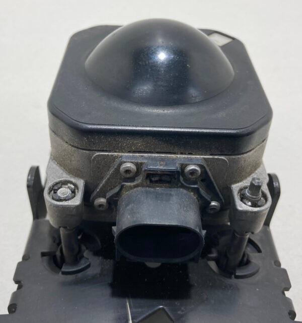 2015-2018 Porsche Macan Adaptive Cruise Control Radar Sensor / 95B907567B / PM004 - Image 3