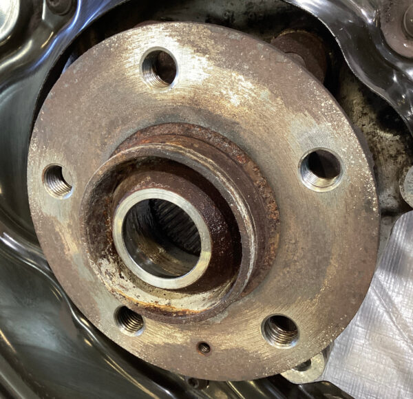 2015-2018 Porsche Macan S GTS Turbo Passenger Rear Spindle Hub w/ Control Arms / 117K PM004 - Image 4