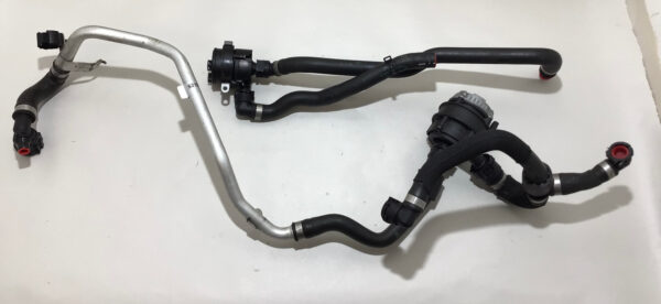 2015-2020 F80 F82 BMW M3 M4 S55 Auxiliary Water Pump w/ Lines / F8M01