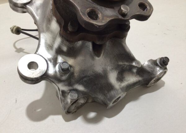 2015-2020 F80 F82 F87 BMW M2 M3 M4 Passenger Front Spindle / Hub / Knuckle / 29K / F8M01 - Image 3