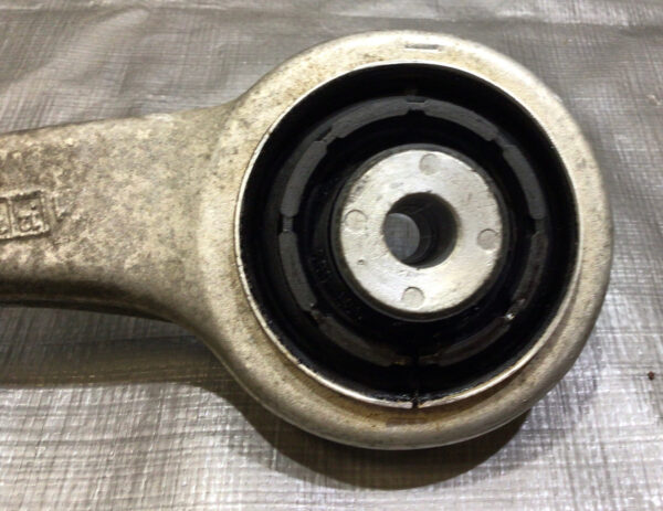 2015-2020 F80 F82 F87 BMW M2 M3 M4 Passenger Front Spindle Hub w/ Control Arms / F8M02 - Image 4