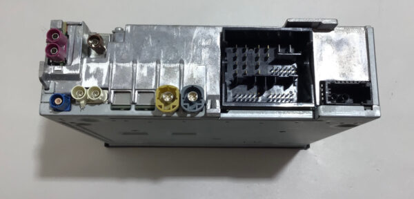 2016 Audi TT Quattro Head Unit MMI Module w/ SD Card / MIB2 / 8S0035025 / T3001 - Image 5