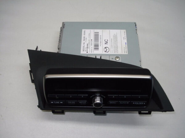 2016-2017 Mazda MX5 Miata Factory Radio, Model # NA9B-669R0 G894 - Image 3