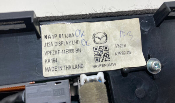 2016-2017 Mazda Mx5 Miata Bose Radio Touchscreen Display Unit / ND038 - Image 4