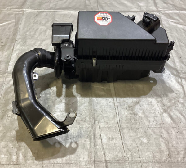 2016-2018 Mazda MX5 Miata Factory Air Intake Air Box w/ MAF / 21K ND036