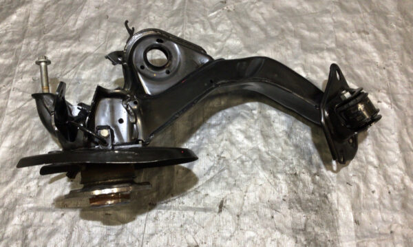 2016-2019 Mini Cooper F54 Clubman Passenger Rear Trailing Arm Assembly / 41k / R3006