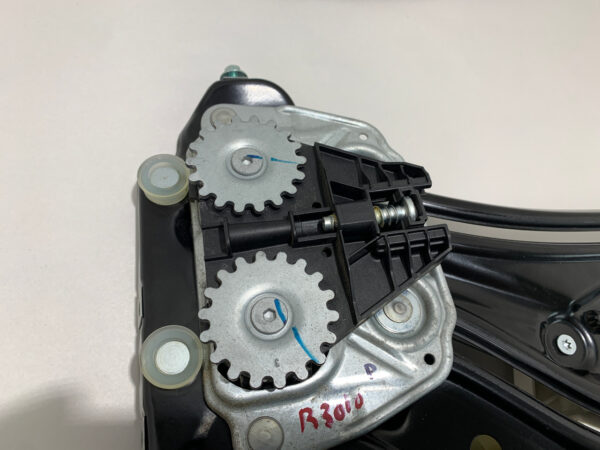 2016-2019 Mini Cooper F57 Convertible Passenger Quarter Window Regulator / R3010 - Image 3