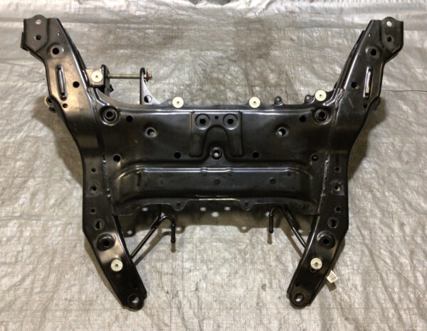 2016-2019 Mini Cooper S F54 Clubman Front subframe Crossmember / 47k / R3007 - Image 4