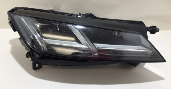 2016-2020 Audi TT Quattro Passenger Side LED Headlight / T3002