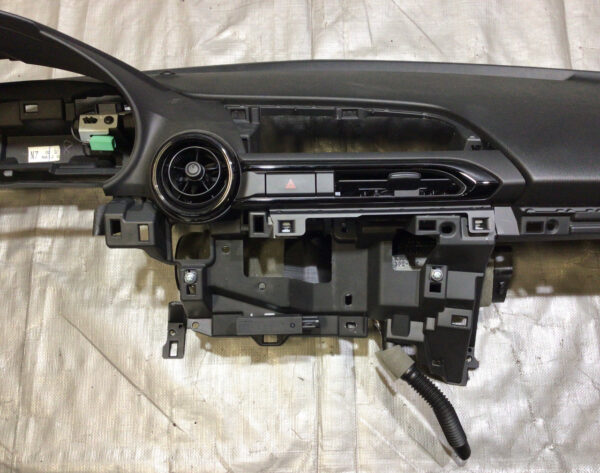 2016-2023 Mazda Mx5 Miata Dashboard Panel w/ Passenger Air Bag / ND032 - Image 3
