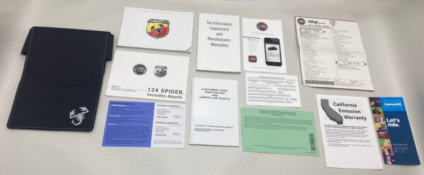 2017 Fiat 124 Spider Abarth Owner's Manual w/ Case / FD021