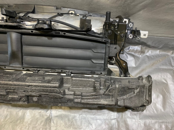 2017-2018 Porsche Macan Base 2.0l Radiator Support Assembly w/ Front Impact Beam / PM002 - Image 2