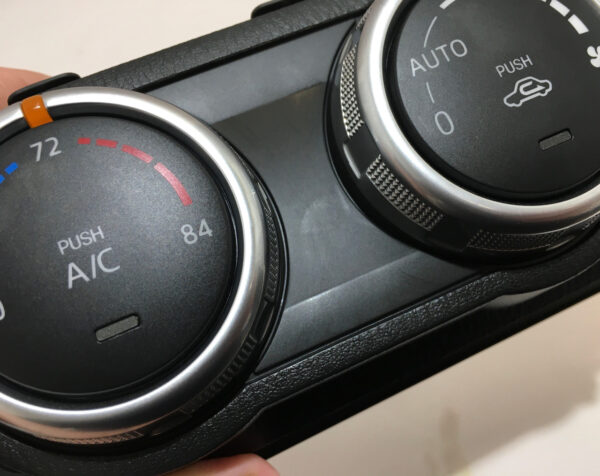 2017-2019 Fiat 124 Spider Abarth Automatic Climate Control Unit / 68338403aa / FD005 - Image 5