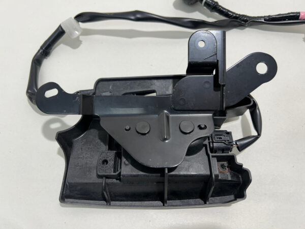 2017-2019 Fiat 124 Spider Blind Spot Monitoring Radar Sensors w/ Brackets / Wiring / FD018 - Image 2