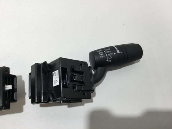 2017-2019 Fiat 124 Spider Combination Switches / Pair / OEM / FD004 - Image 3