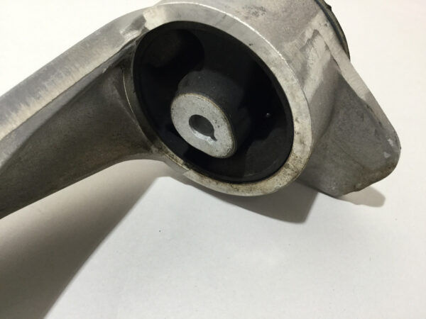 2017-2019 Fiat 124 Spider Differential Mounting Bracket / Automatic / FD004 - Image 5