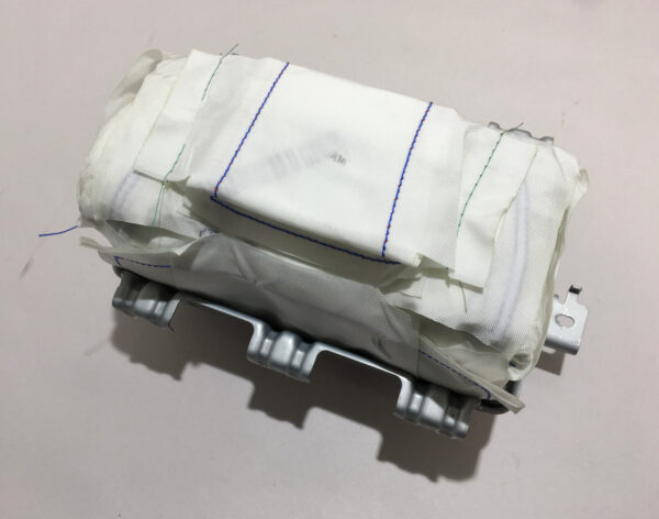 2017-2019 Fiat 124 Spider Passenger Side Airbag / Dashboard Airbag / SRS / FD005 - Image 2