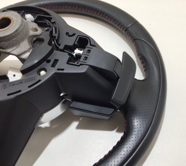 2017-2020 Fiat 124 Spider Abarth Black Leather Steering Wheel / Automatic / FD009 - Image 5