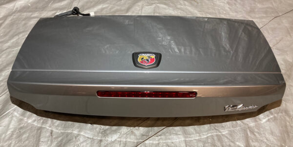 2017-2020 Fiat 124 Spider Abarth Trunk Lid w/ Spoiler / Grigio Argento FD021