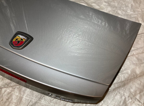 2017-2020 Fiat 124 Spider Abarth Trunk Lid w/ Spoiler / Grigio Argento FD021 - Image 3