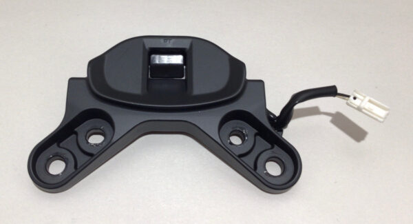 2017-2020 Fiat 124 Spider Convertible Soft Top Locking Latch w/ Trim / FD018 - Image 4