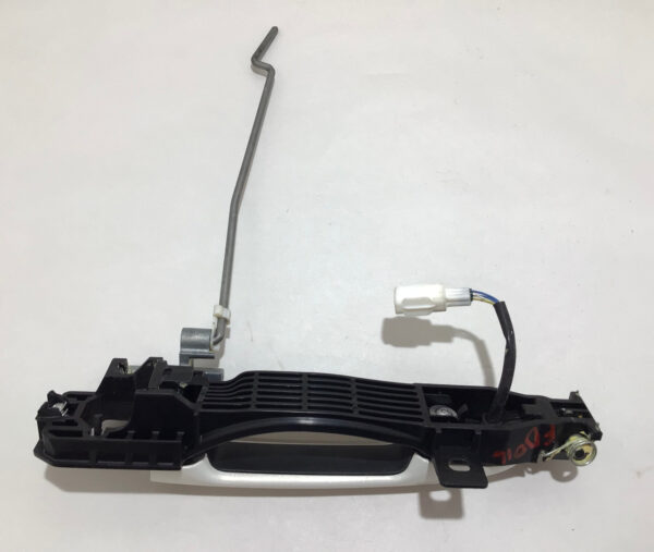 2017-2020 Fiat 124 Spider Driver Exterior Door Handle w/ Keyless Entry / Arctic White FD016 - Image 5