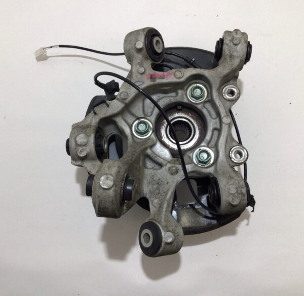 2017-2020 Fiat 124 Spider Driver Rear Knee Spindle / Hub / 49k / FD008 - Image 3