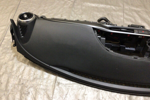 2017-2020 Fiat 124 Spider Factory Dashboard Panel w/ Passenger Airbag SRS / FD009 - Image 3