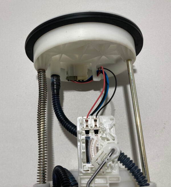 2017-2020 Fiat 124 Spider Fuel Pump Sending Unit / 68313825AA / 27K FD020 - Image 2