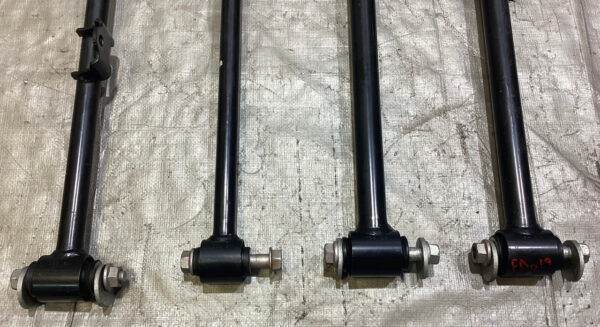 2017-2020 Fiat 124 Spider Rear Control Arms Set / 32K FD019 - Image 3