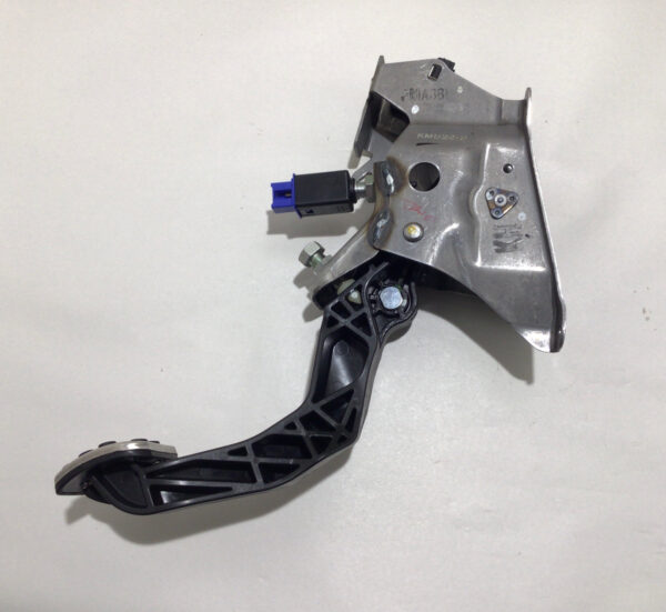 2017-2020 Honda Civic Type R FK8 Manual Pedal Assemblies / OEM / TR101 - Image 5