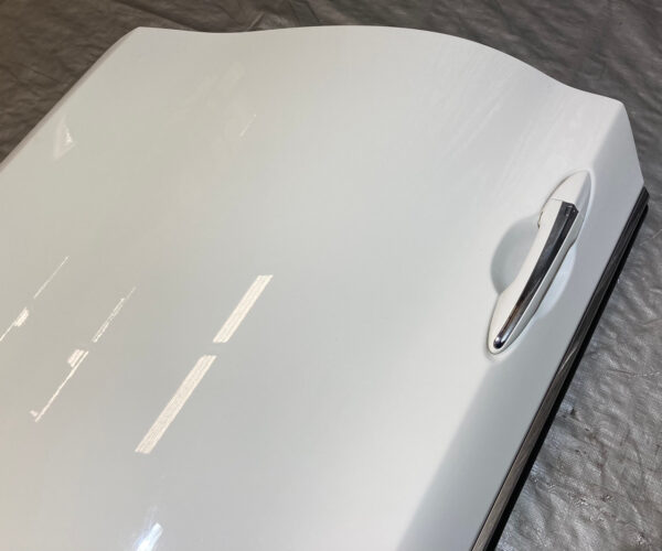2017-2020 Infiniti Q60 Passenger Door Assembly *Paint Damage* / IQ604 - Image 4