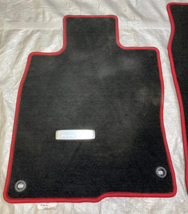 2017-2021 FK8 Honda Civic Type R OEM Floor Mats / Set of 4 / TR104 - Image 4