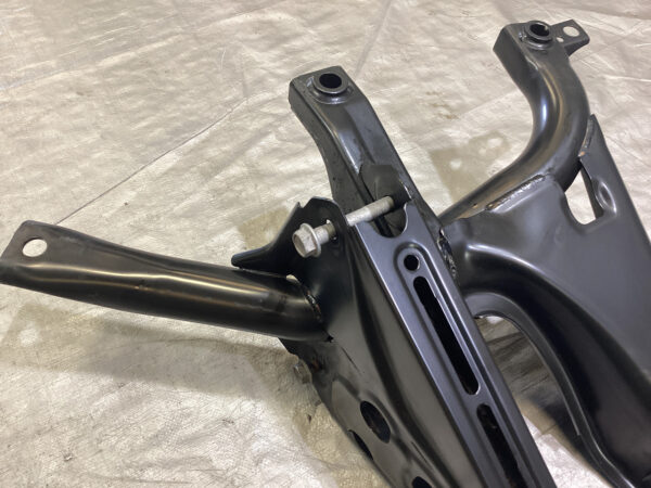 2017-2021 FK8 Honda Civic Type R OEM Rear Subframe Crossmember / TR104 - Image 2