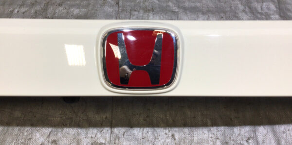 2017-2021 FK8 Honda Civic Type R Trunk Lid Center Garnish Panel w/ Emblems / TR102 - Image 3