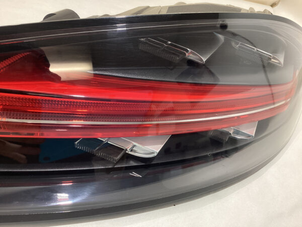 2017-2023 Porsche 718 Boxster Cayman Passenger Side LED Tail Light *DAMAGED* / BC301 - Image 4