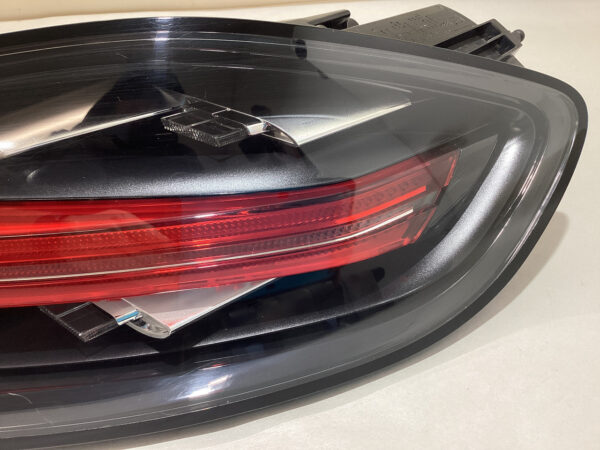 2017-2023 Porsche 718 Boxster Cayman Passenger Side LED Tail Light *DAMAGED* / BC301 - Image 5