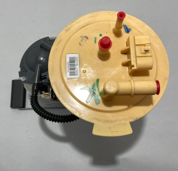 2018-2021 Jeep Wrangler JL 2.0l Fuel Pump Assembly / 88K JL007 - Image 2