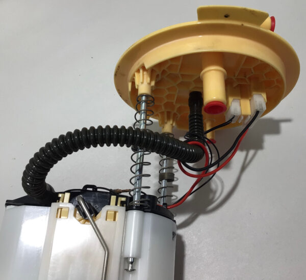 2018-2021 Jeep Wrangler JL 3.6l Fuel Pump Assembly / 68413956AD / 56K JL004 - Image 2