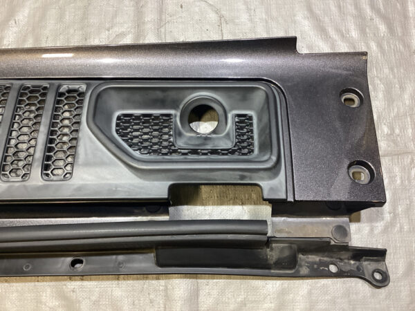 2018-2023 Jeep Wrangler JL / Gladiator JT OEM Wiper Cowl Trim Panel / Granite Crystal Metallic JL007 - Image 4